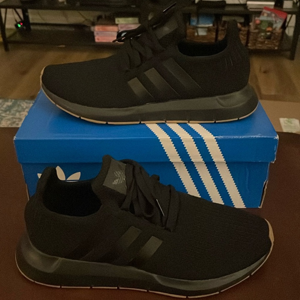 Adidas Swift Run Black Men’s 10